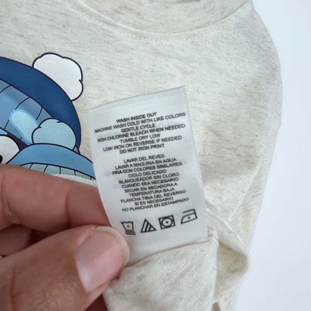 Bluey Graphic T-Shirt Kids 2T Oatmeal Long Sleeve Bingo Winter Beanie Hug - Picture 8 of 10
